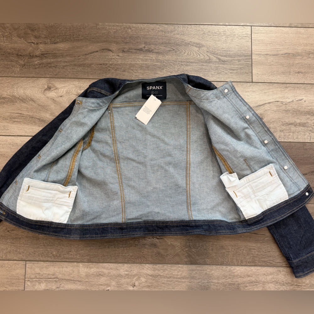 🆕SPANX Dark Blue Jean Jacket with Gold Buttons - Picture 4 of 10